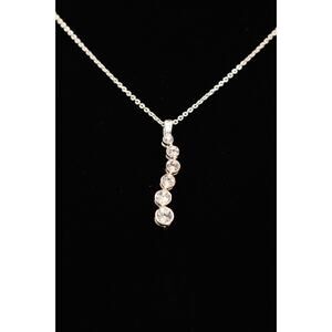 NR Avon Nina Ricci Vintage Crystal Pendant Necklace Rhinestone Signed 80s Bin2C